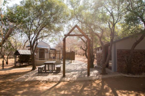 Bush Camp, Ouklip